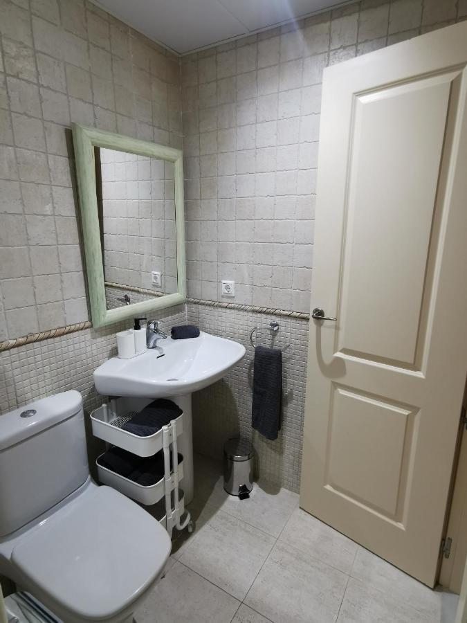 Marbella Junto Al Mar Con Gran Terraza Apartman Kültér fotó