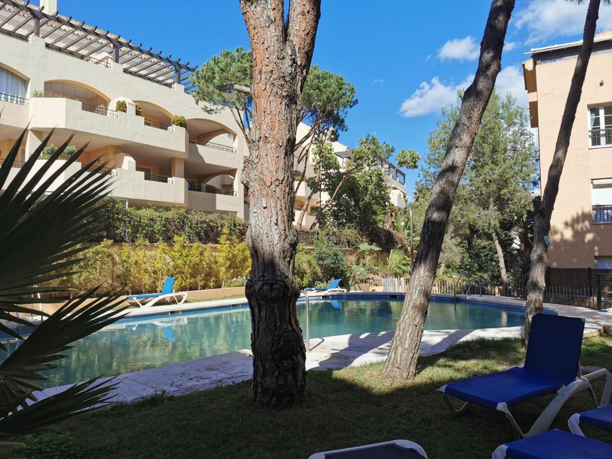 Marbella Junto Al Mar Con Gran Terraza Apartman Kültér fotó