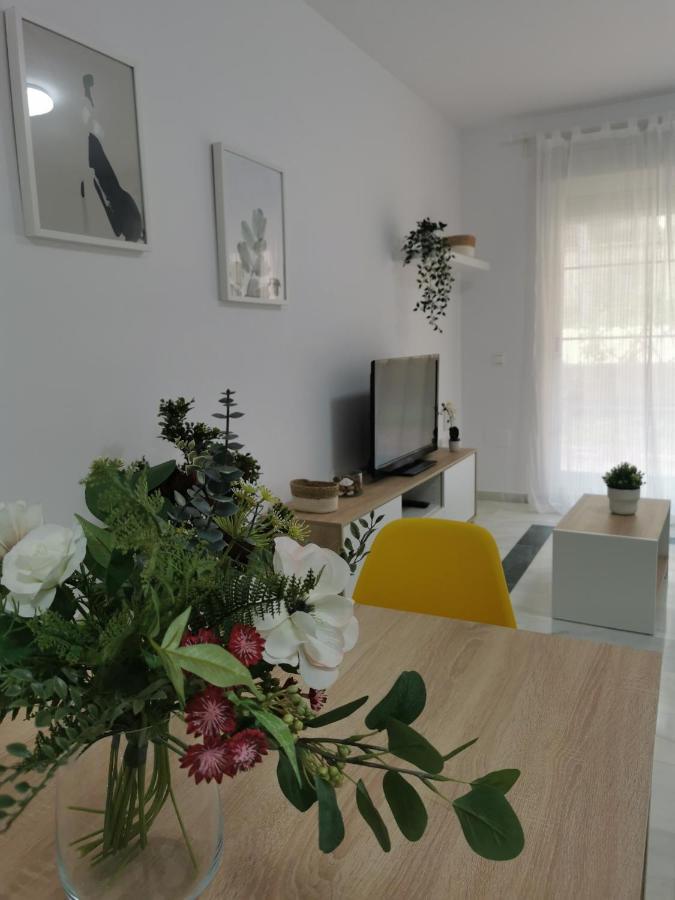 Marbella Junto Al Mar Con Gran Terraza Apartman Kültér fotó