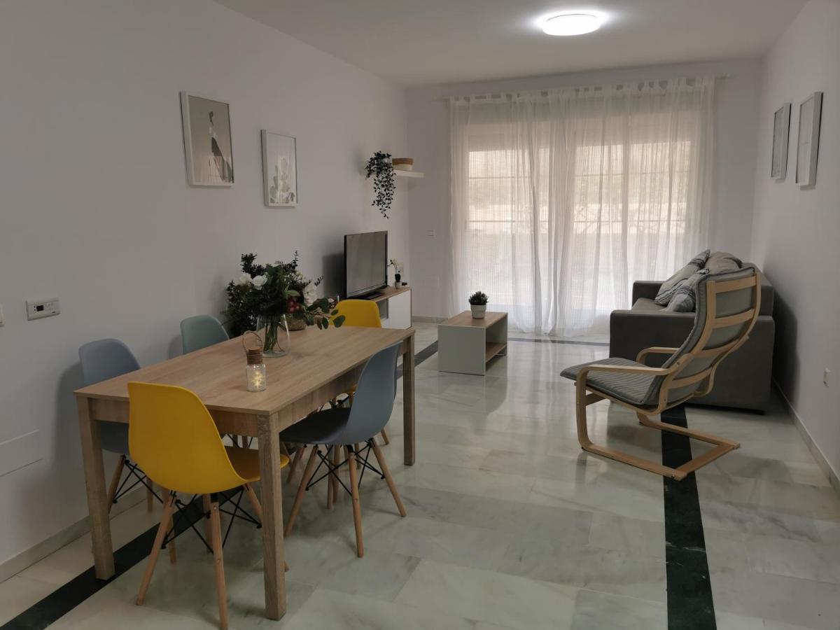 Marbella Junto Al Mar Con Gran Terraza Apartman Kültér fotó